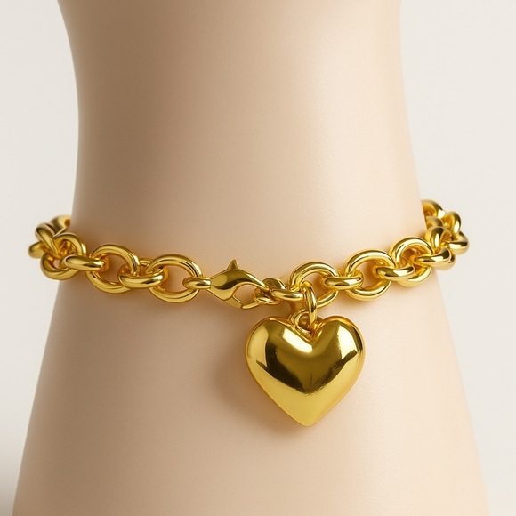 18K Gold Plated Chain Bracelet with Heart Charm - Picture 8 of 8